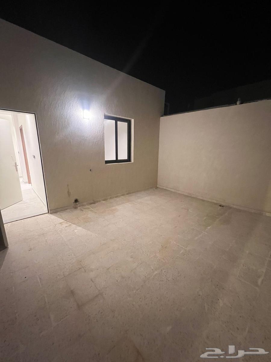 شقة 3 غرف في البيان 12