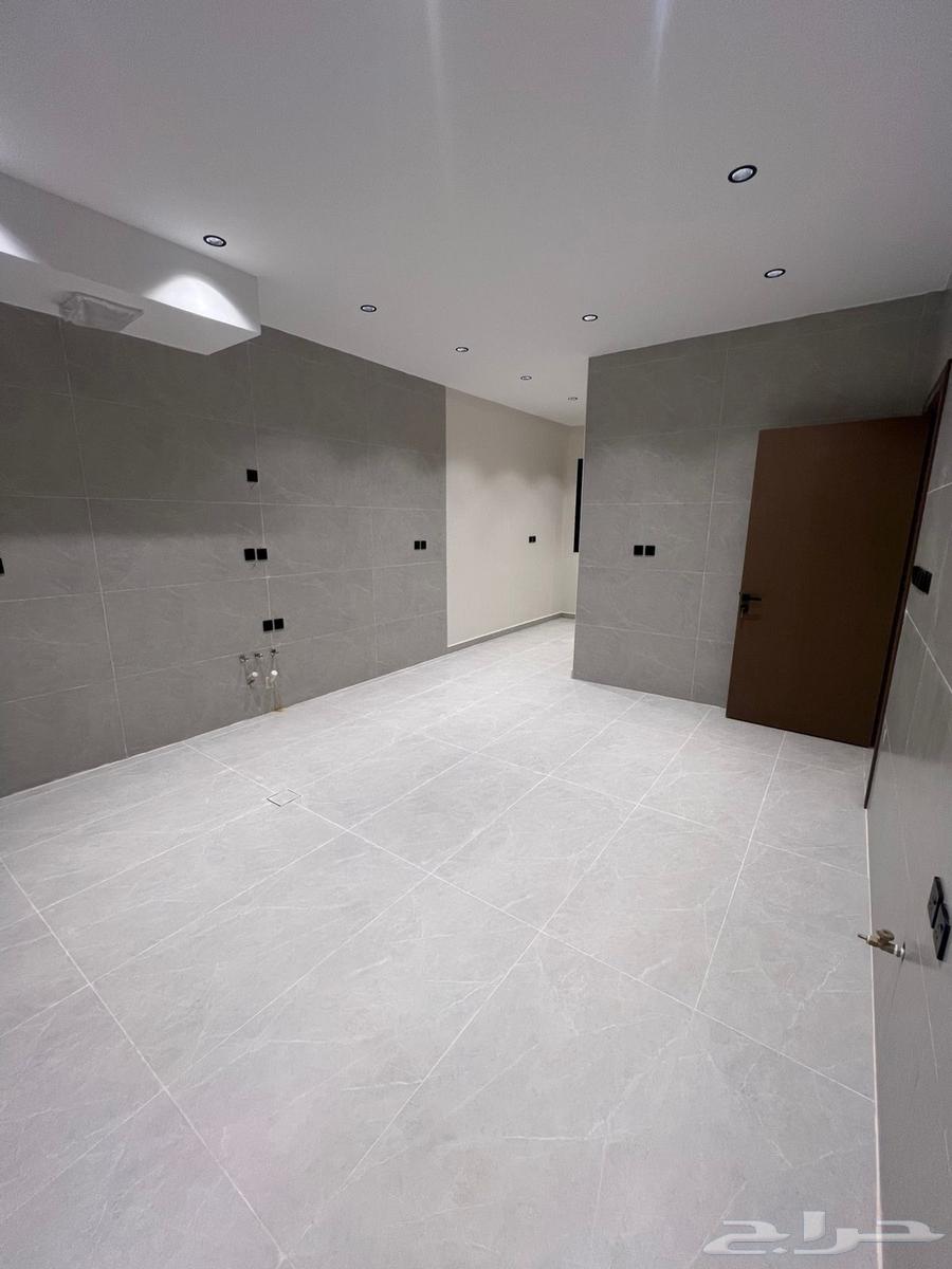 شقة 3 غرف في البيان 6