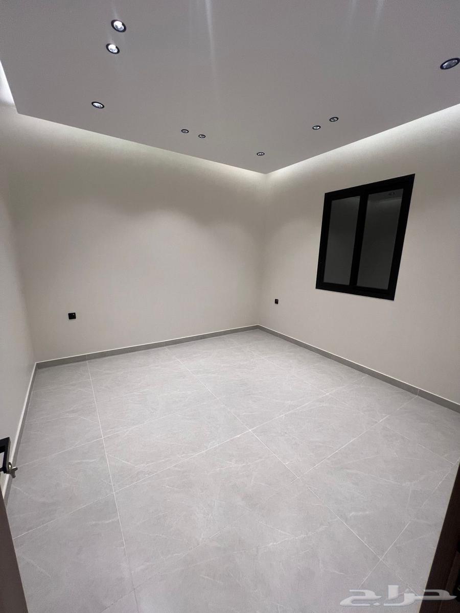 شقة 3 غرف في البيان 8