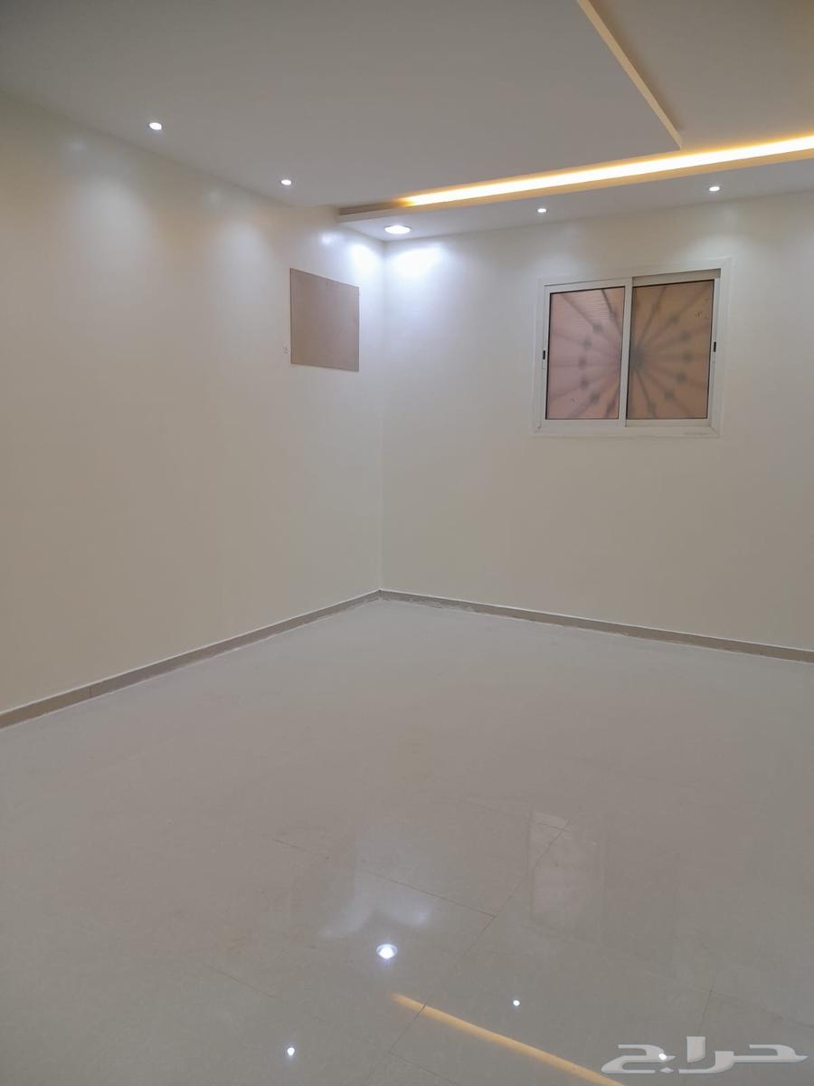 شقة 4 غرف في طويق 2