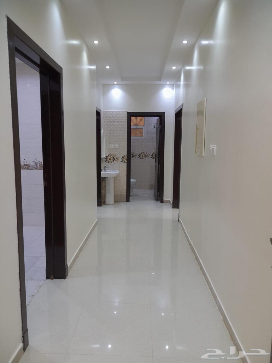 شقة 4 غرف في طويق 5