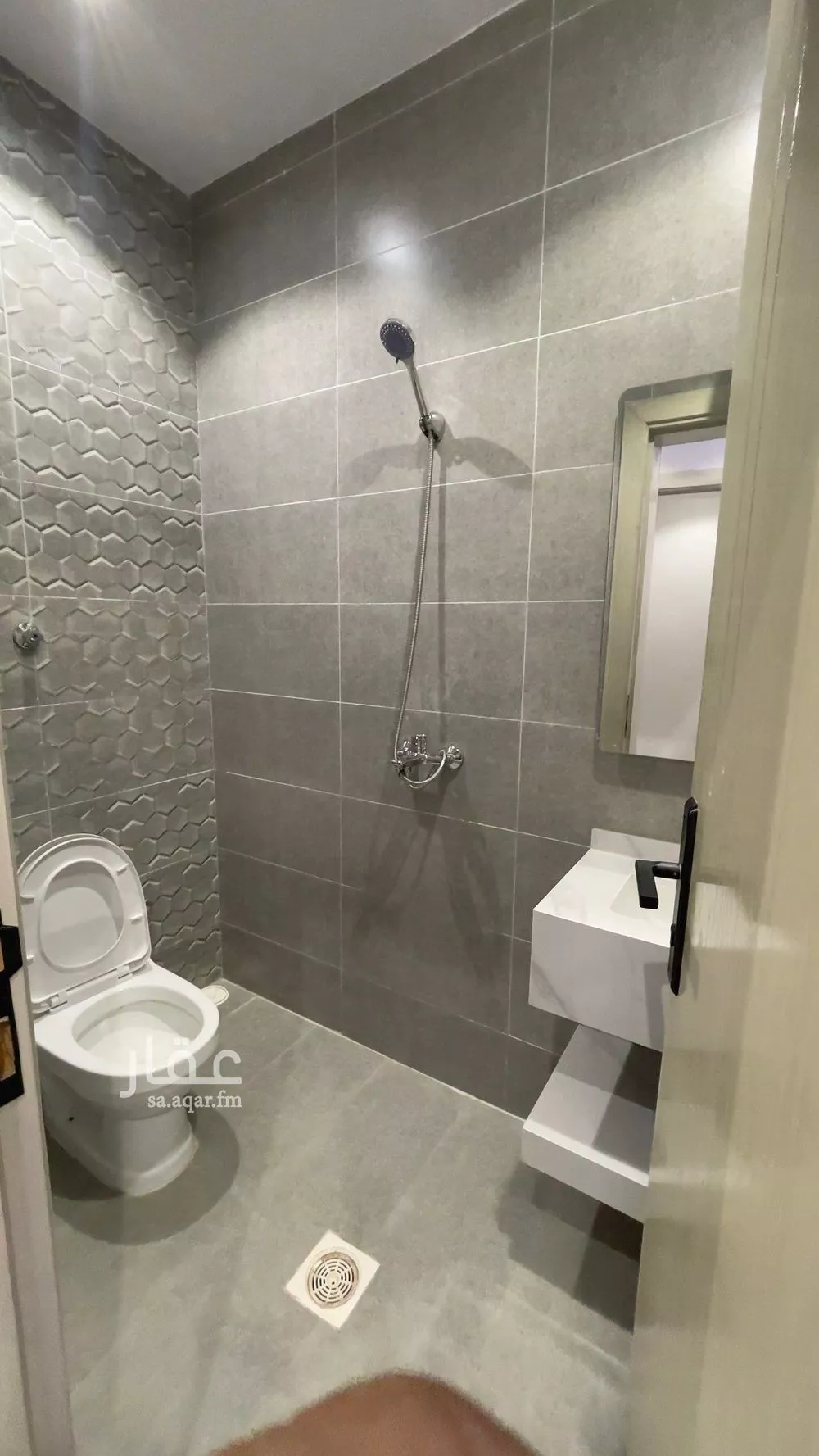 شقة 2 غرف في مشرفة 5