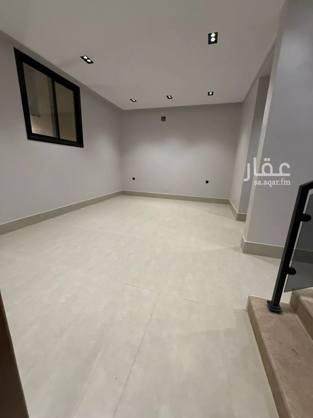 فيلا 7 غرف في عكاظ 3