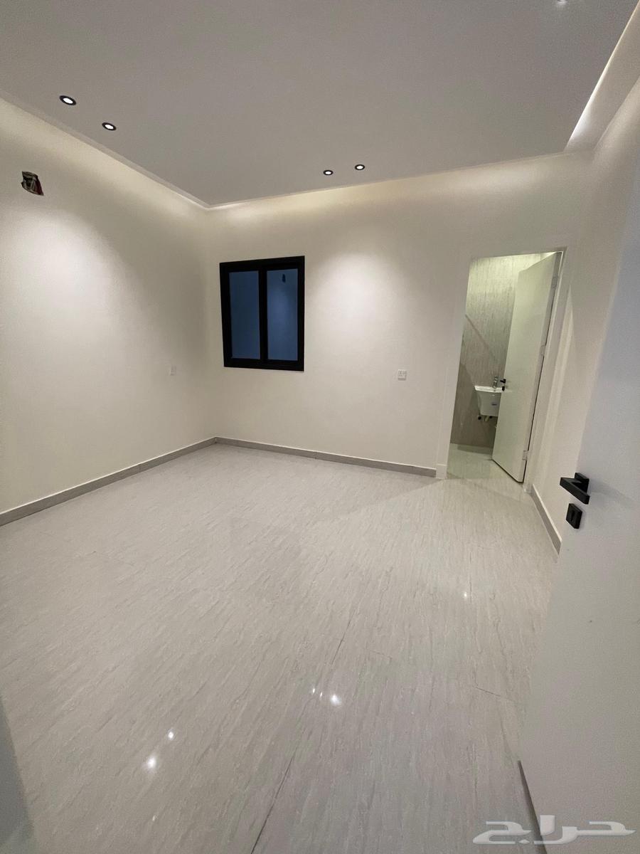 6 bedroom apartment in Al Hazm 6