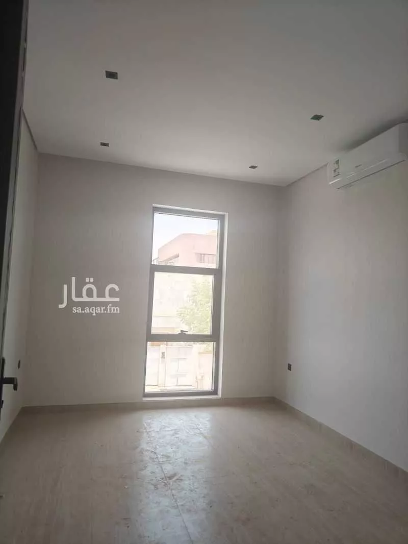 دور 4 غرف في الملز 10