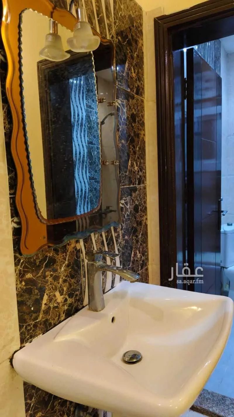 شقة 4 غرف في الروابي 7