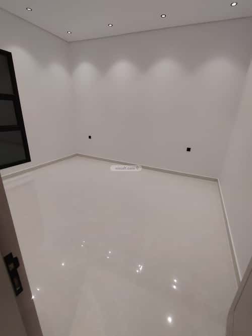 فيلا 8 غرف في المرجان 14