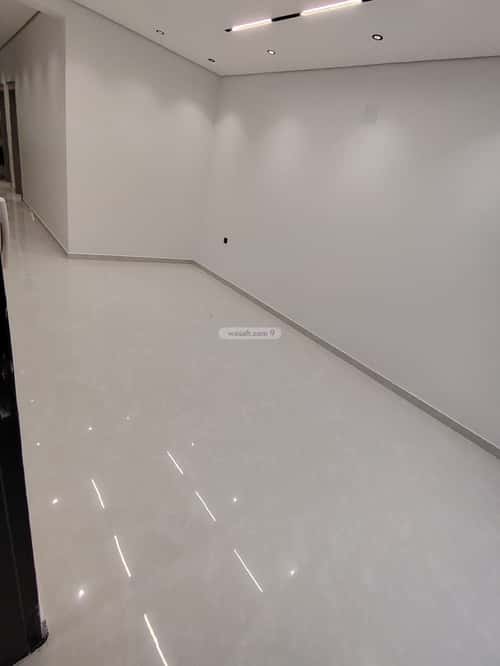 فيلا 8 غرف في المرجان 17