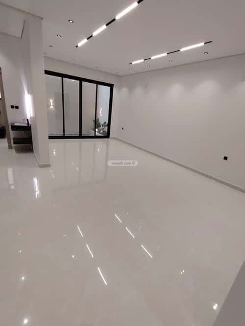 فيلا 8 غرف في المرجان 8