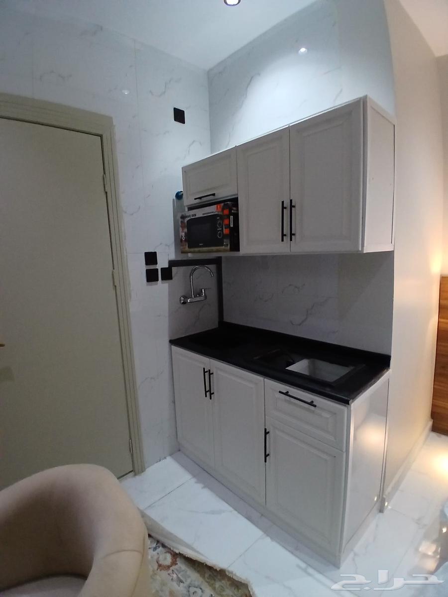 شقة 1 غرف في الربوة 4