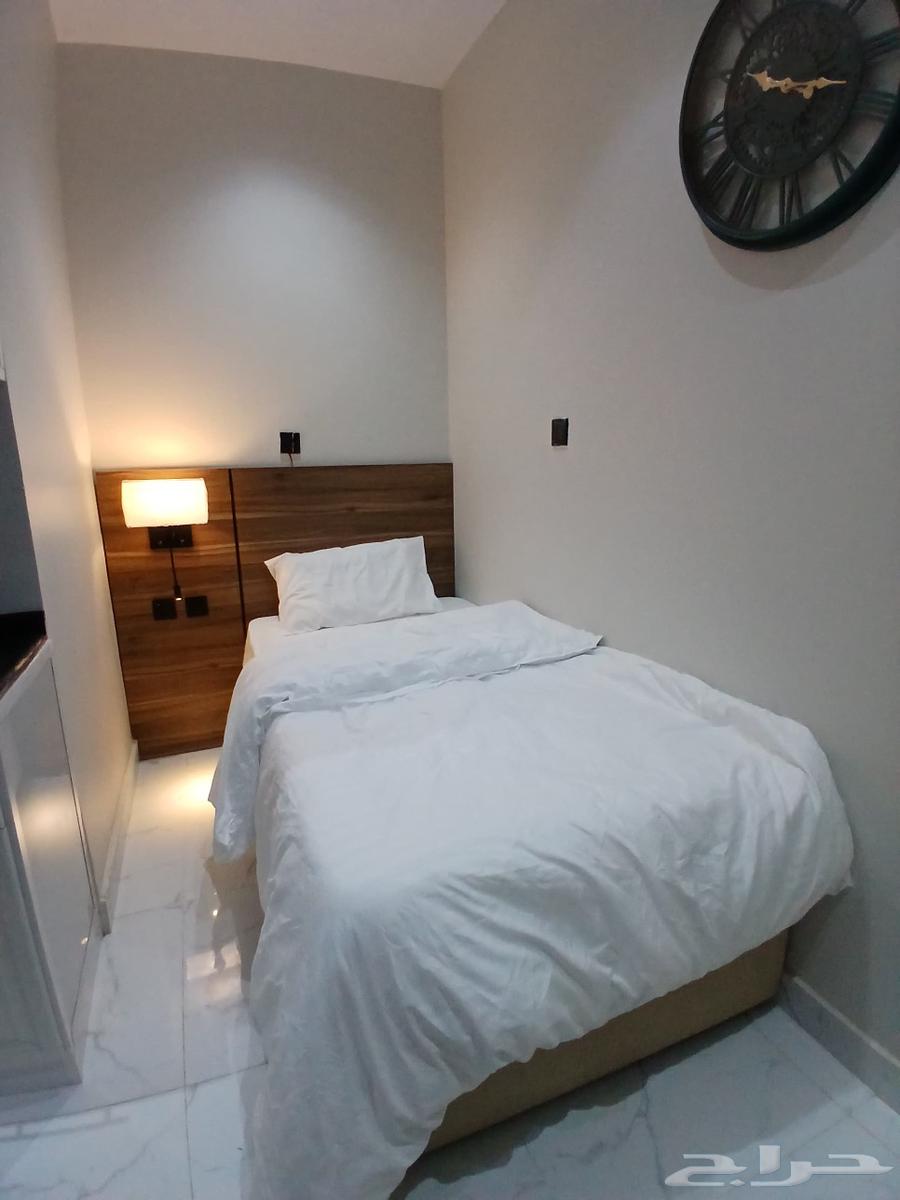 شقة 1 غرف في الربوة 5