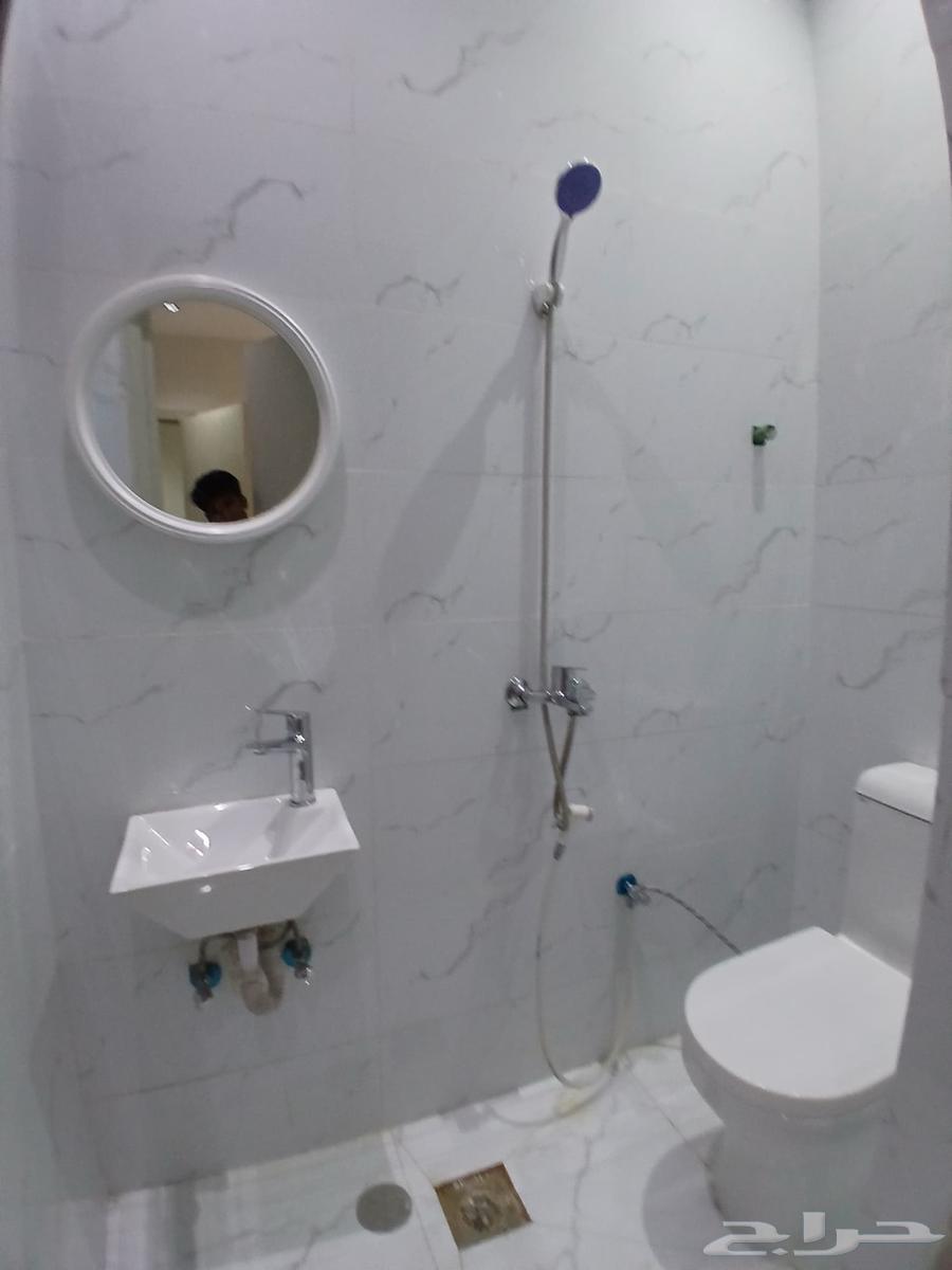 شقة 1 غرف في الربوة 8