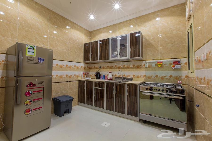 شقة 2 غرف في الروابي 6