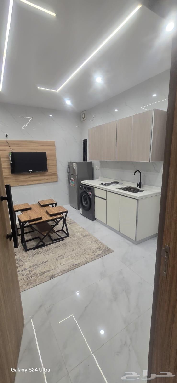 شقة 1 غرف في الفيصلية 4