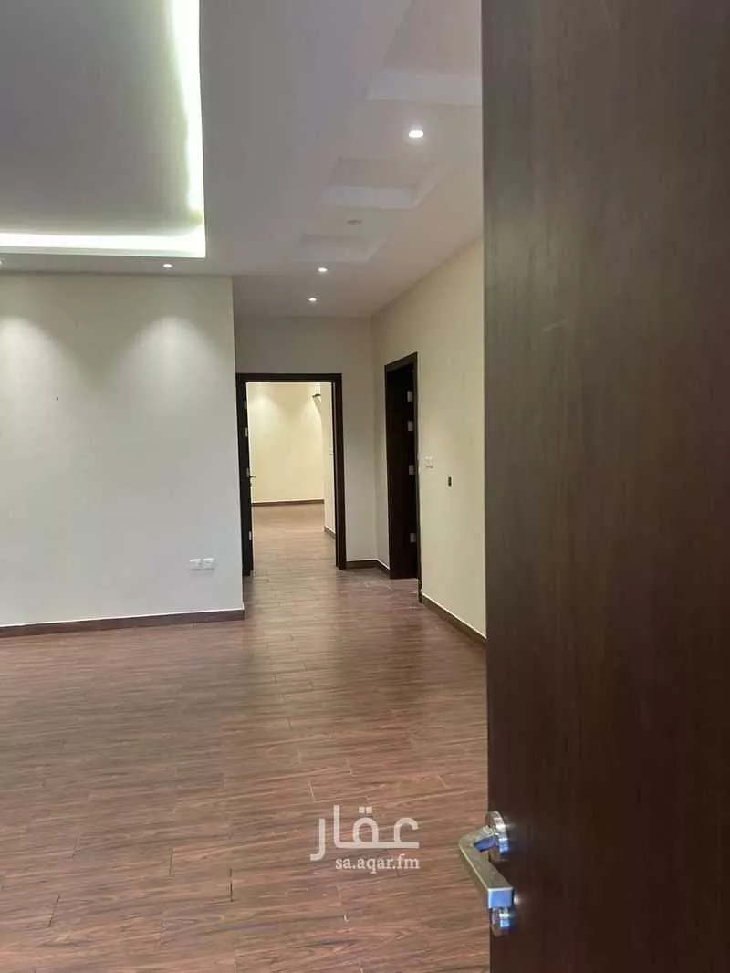 شقة 5 غرف في اللؤلؤ 12