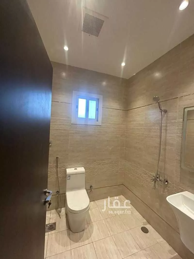 شقة 5 غرف في اللؤلؤ 14