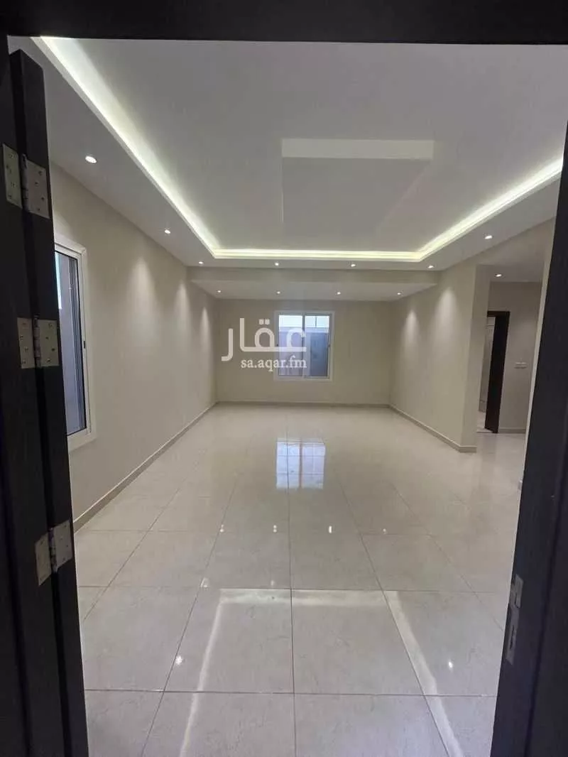 شقة 5 غرف في اللؤلؤ 17