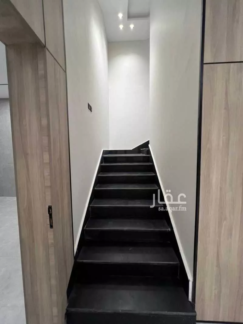 فيلا 15 غرف في المعيزلة 19