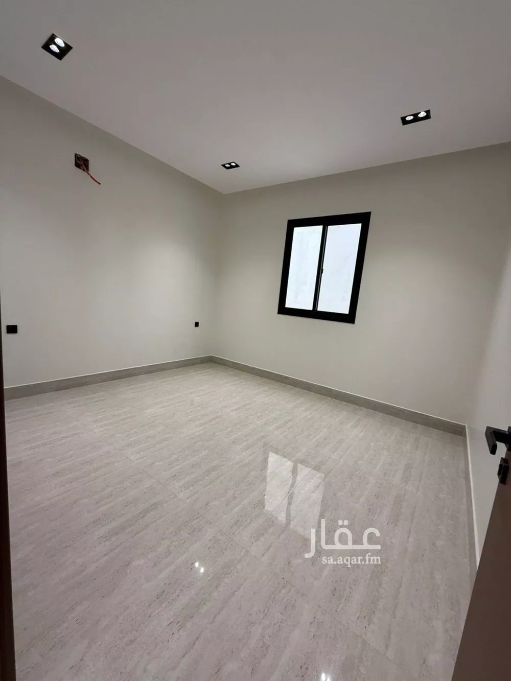 8 bedroom villa in Tuwaiq 15