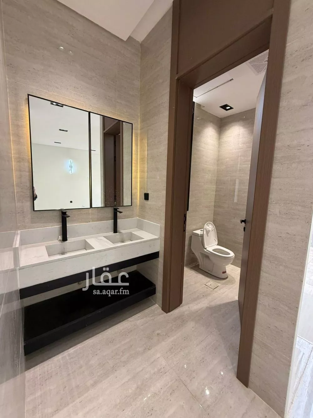 8 bedroom villa in Tuwaiq 19