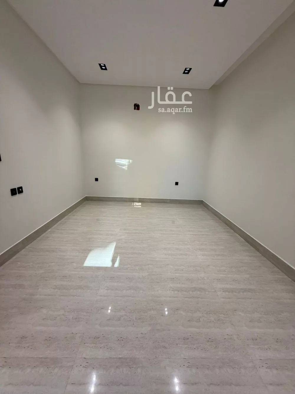 8 bedroom villa in Tuwaiq 20