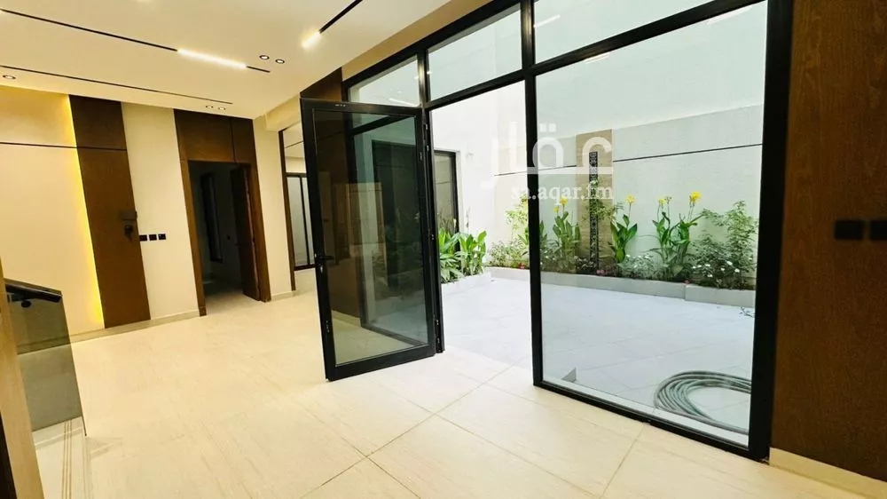 فيلا 7 غرف في المهدية 16