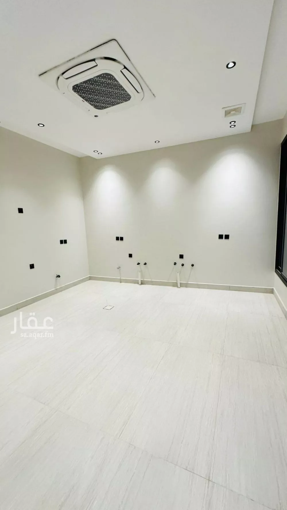 فيلا 7 غرف في المهدية 8