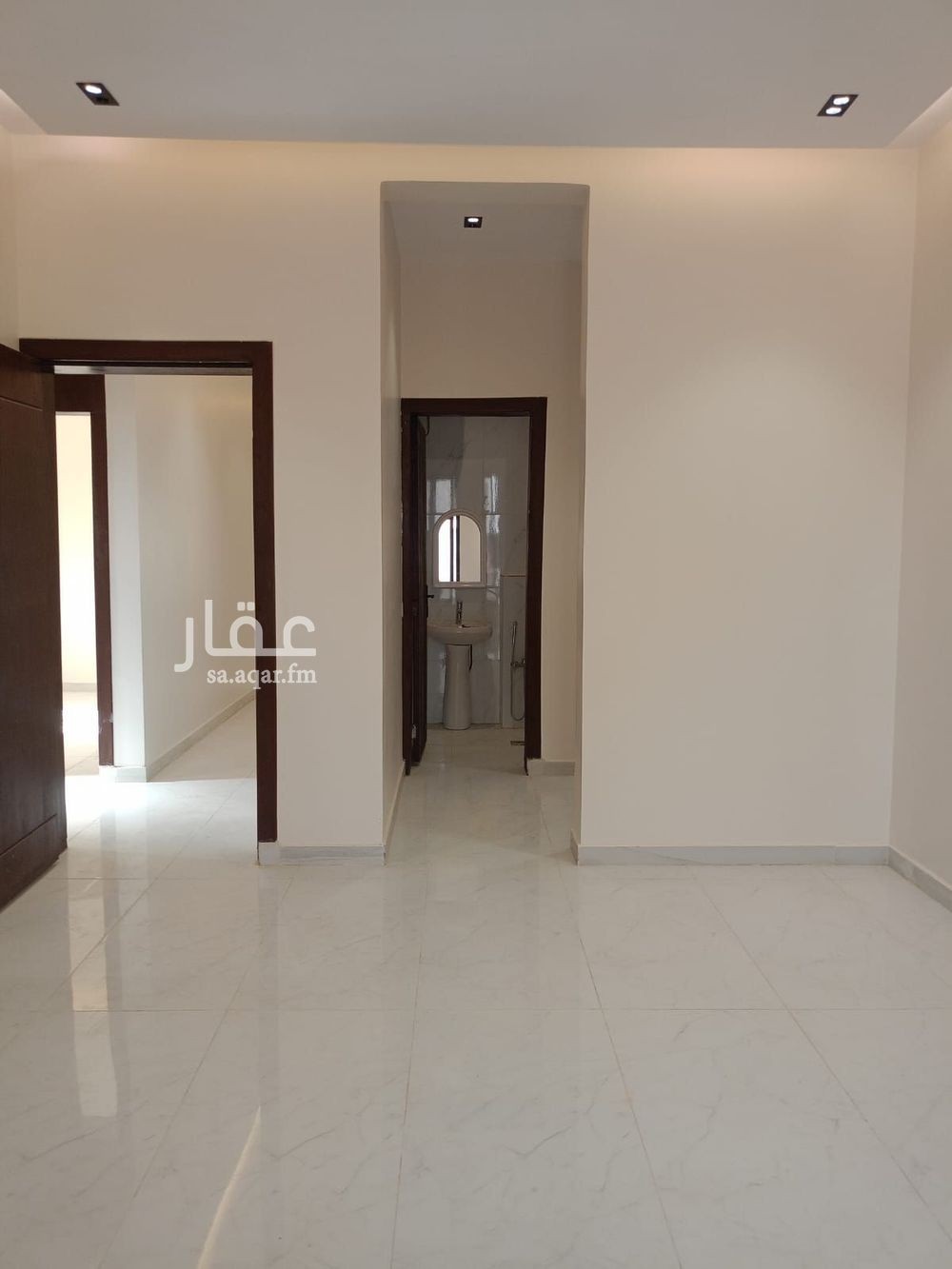 6 bedroom villa in Al Janadriyah, Riyadh 13