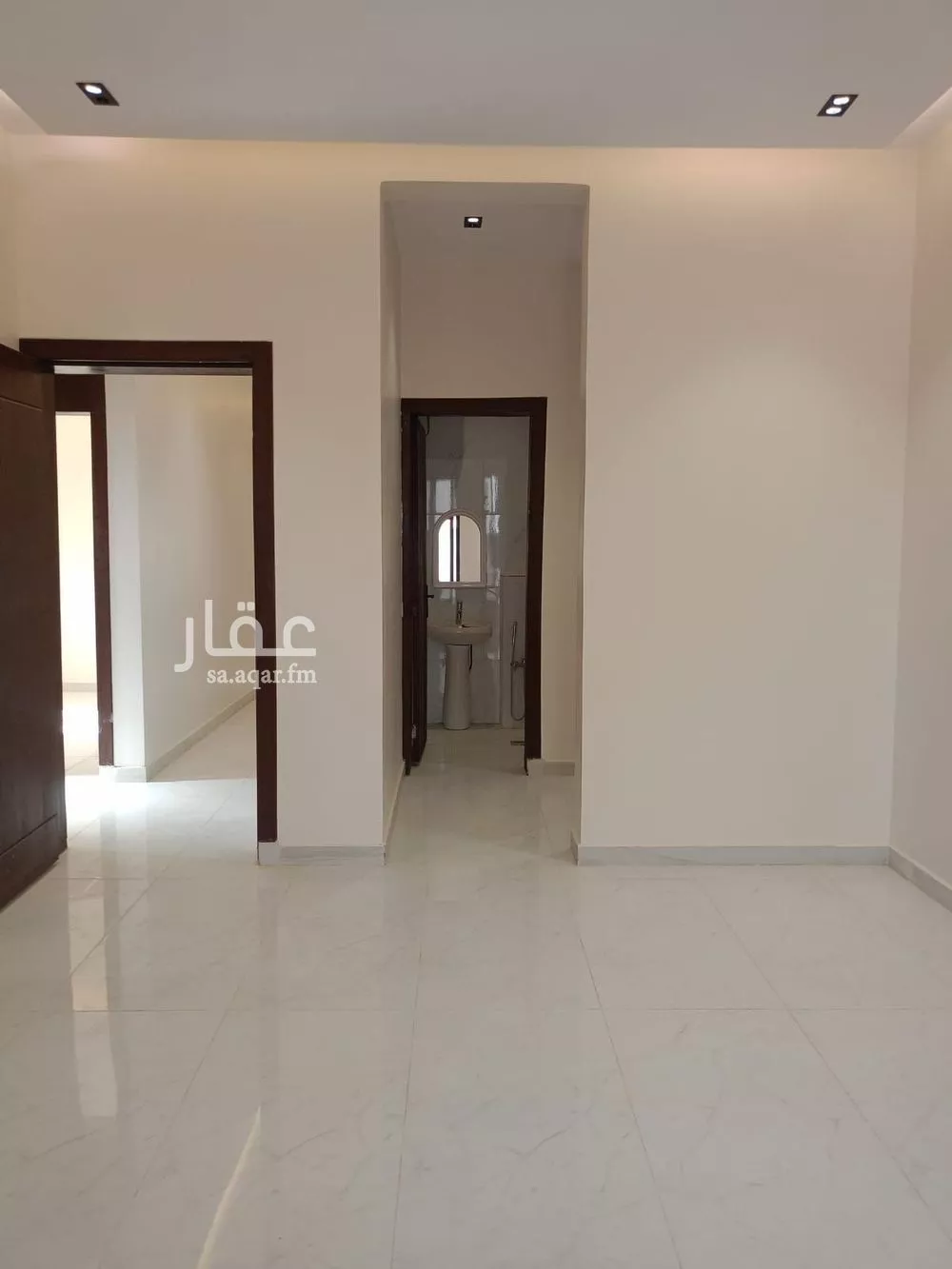 فيلا 6 غرف في الجنادرية 13