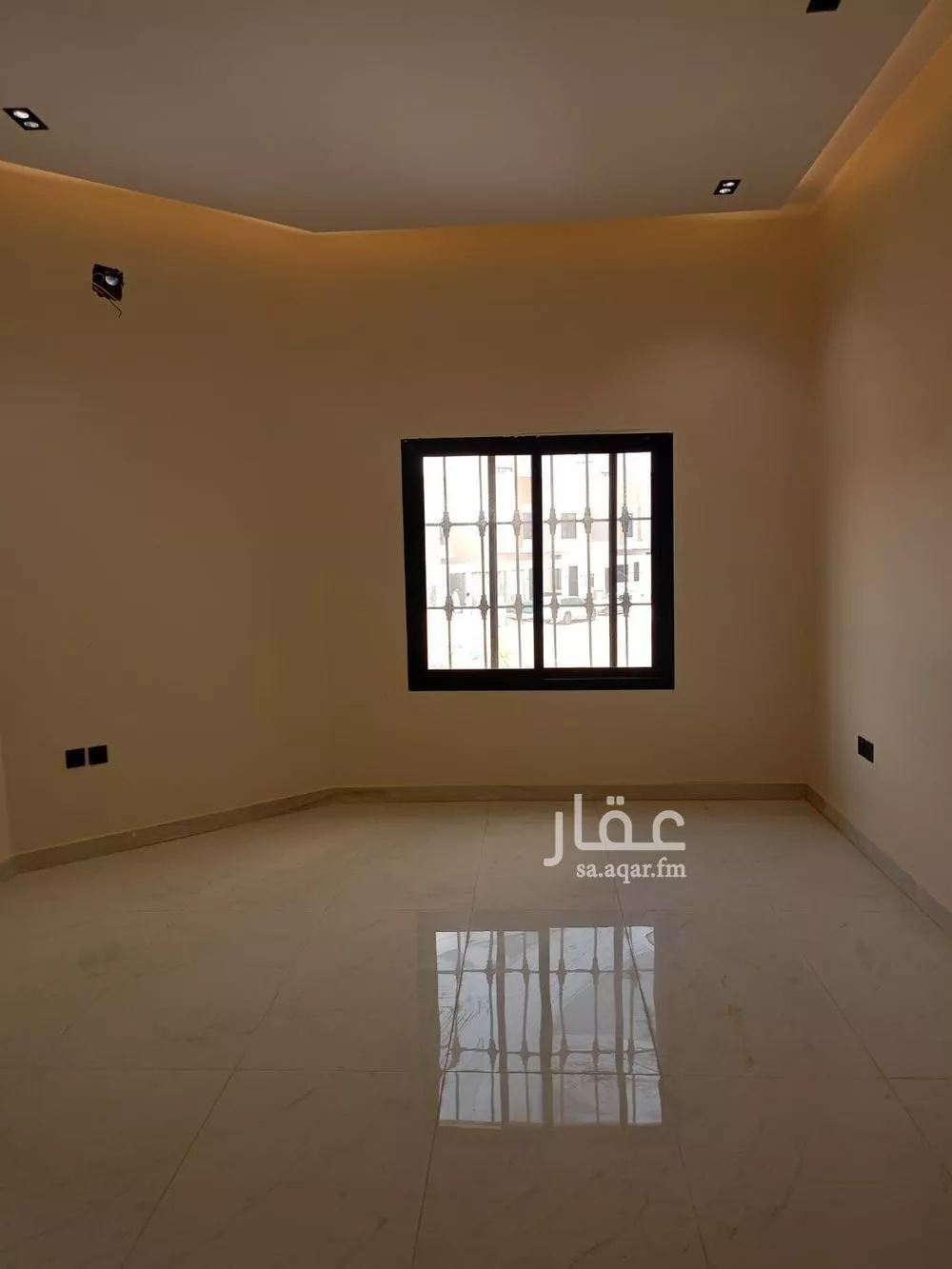 فيلا 6 غرف في الجنادرية 5