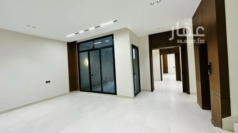 فيلا 7 غرف في المهدية 26