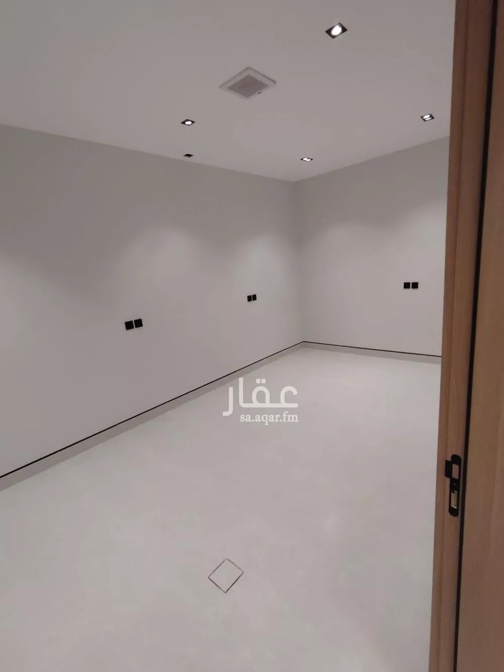 5 bedroom villa in Al Rimal 14