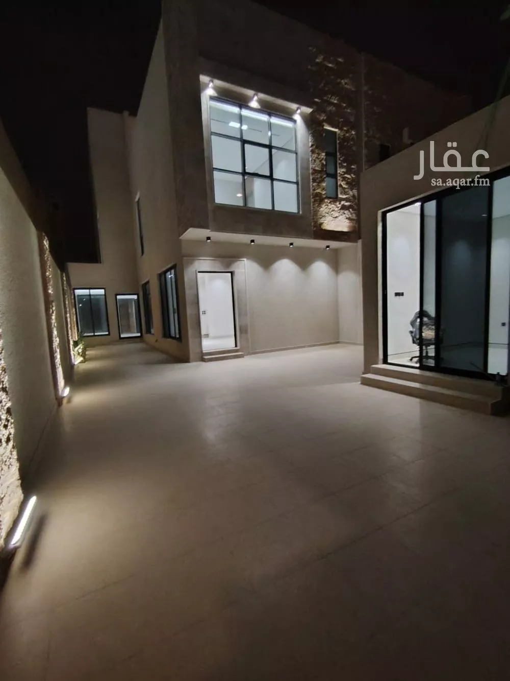 5 bedroom villa in Al Rimal 15