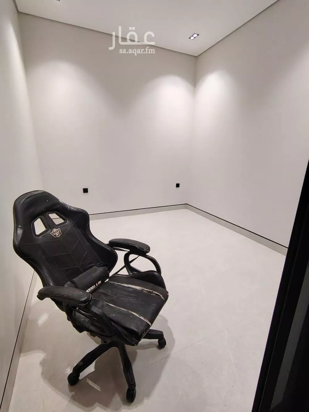 5 bedroom villa in Al Rimal 6