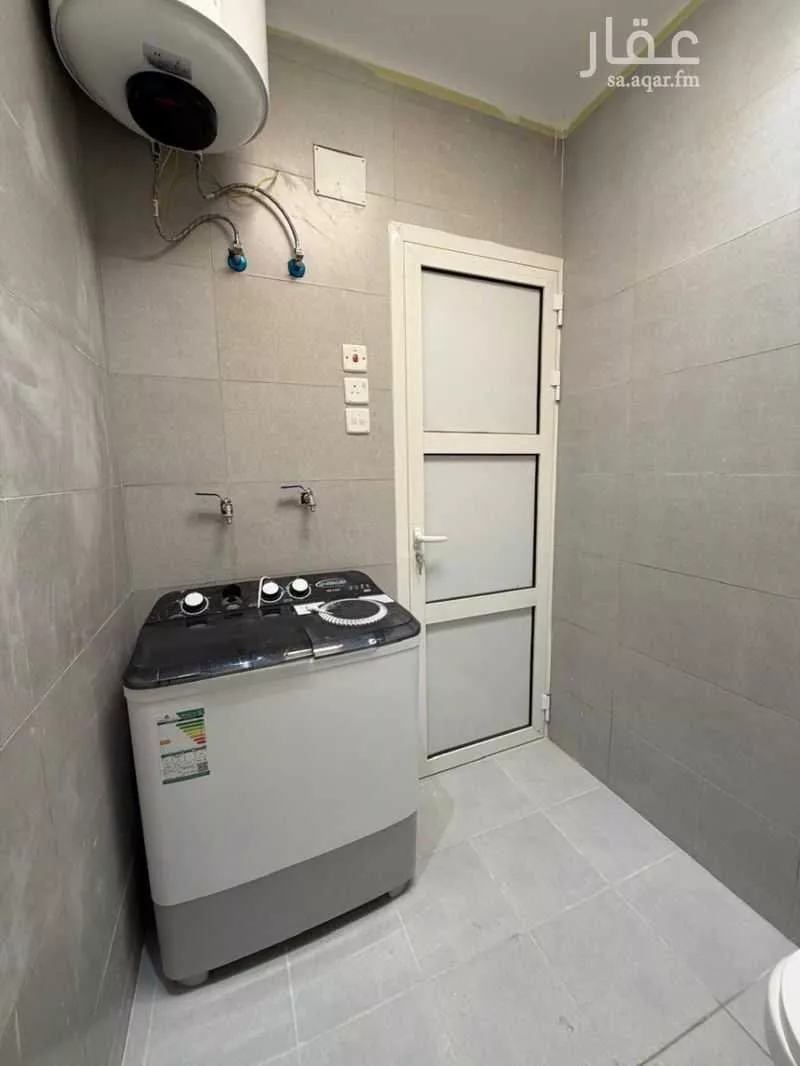 شقة 2 غرف في الدفاع 6