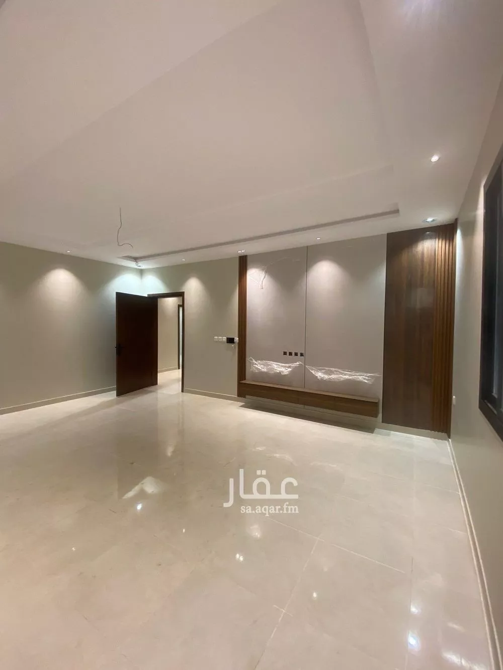 فيلا 8 غرف في الفلاح 15