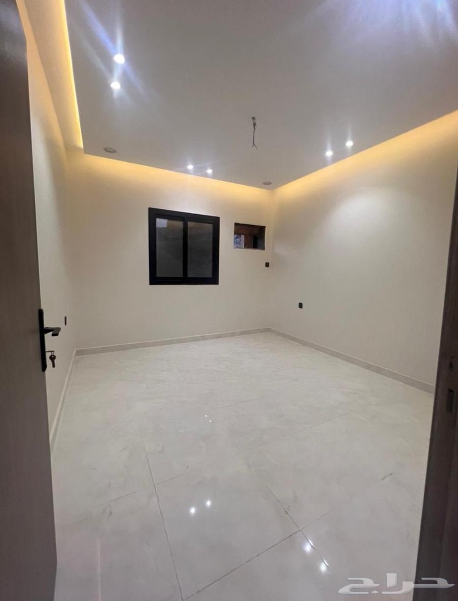 شقة 5 غرف في السلامة 7