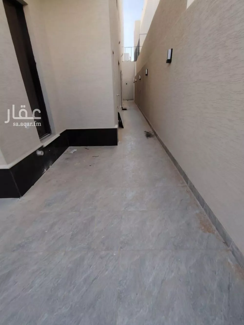 شقة 4 غرف في الرمال 8