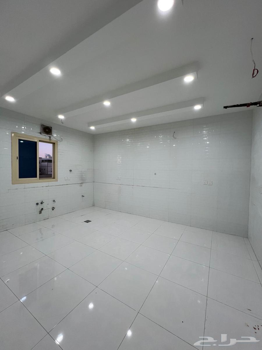 شقة 3 غرف في الرانوناء 5