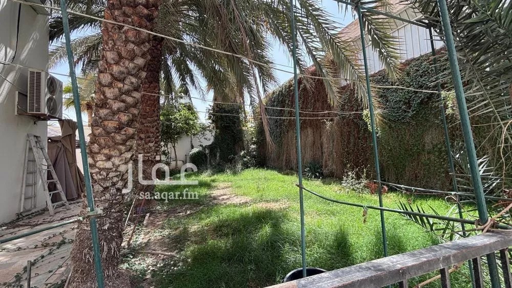 فيلا 8 غرف في نمار 12