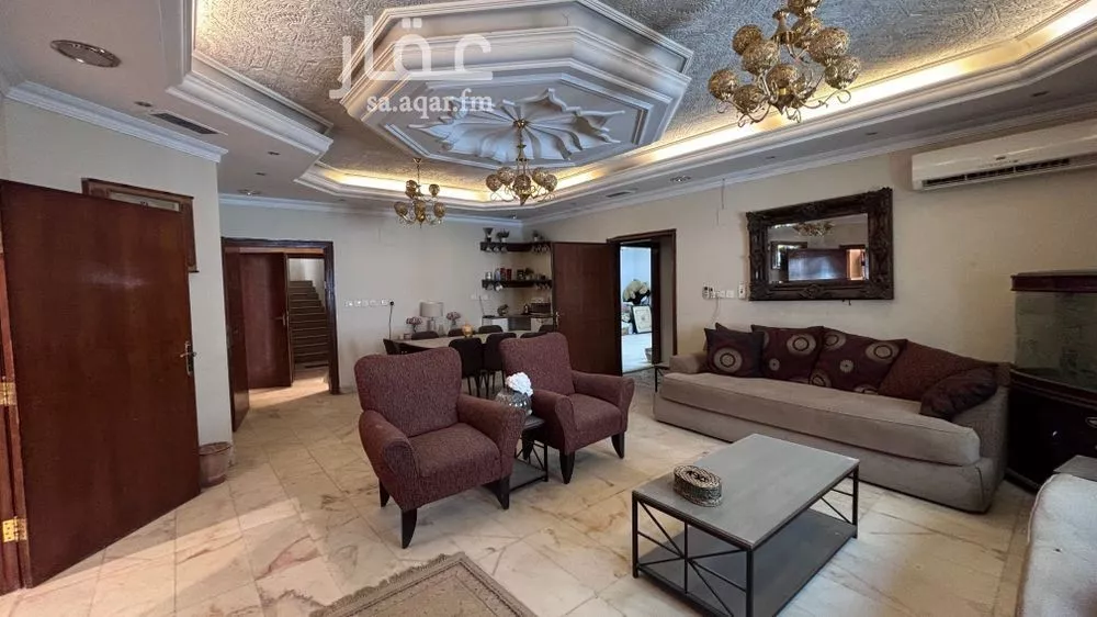 فيلا 8 غرف في نمار 3