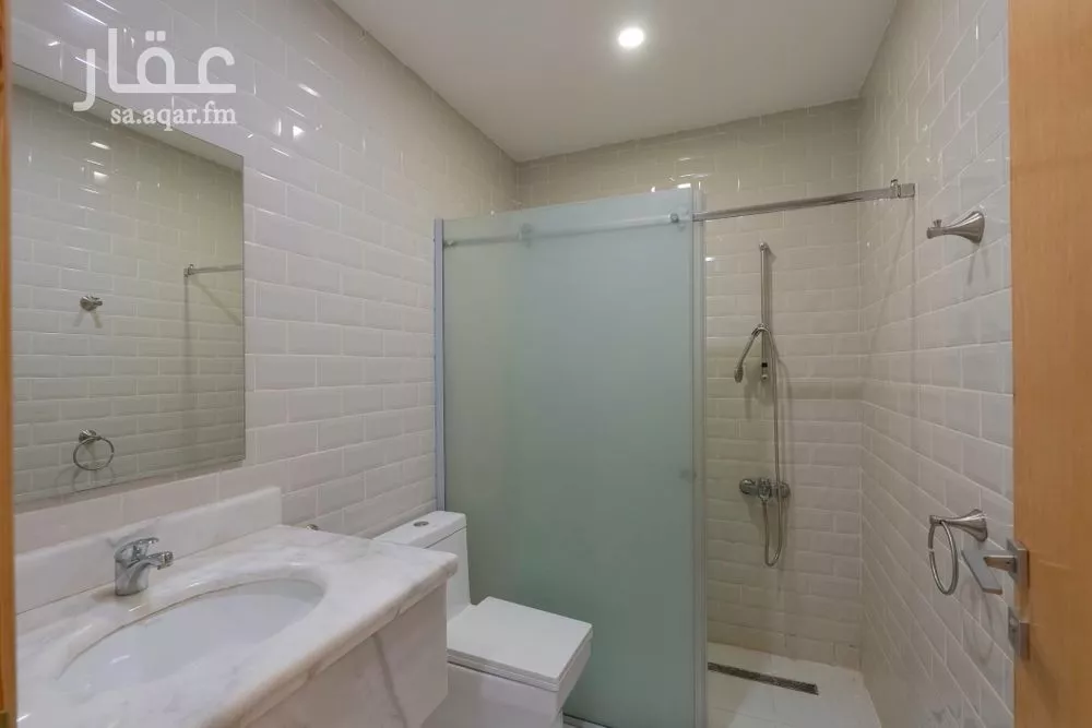 4 bedroom villa in Al Corniche, Eastern Province 21