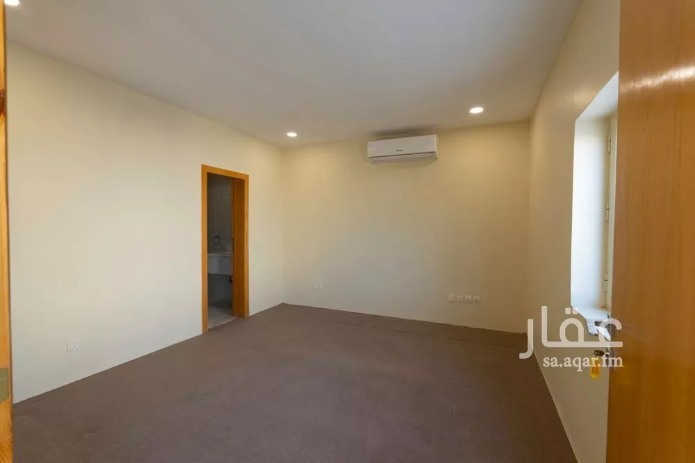 4 bedroom villa in Al Corniche, Eastern Province 24