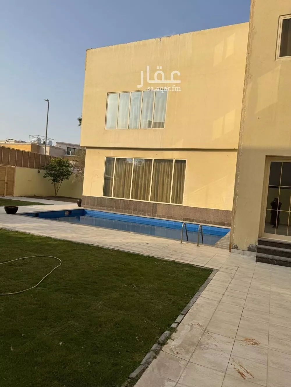 4 bedroom villa in Al Corniche 5