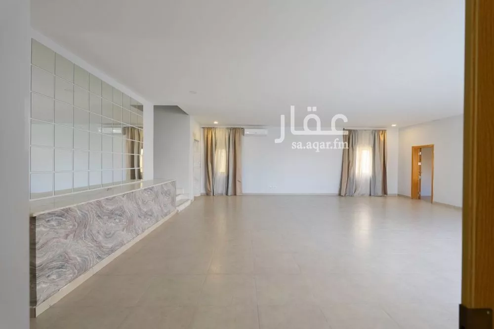 4 bedroom villa in Al Corniche, Eastern Province 9