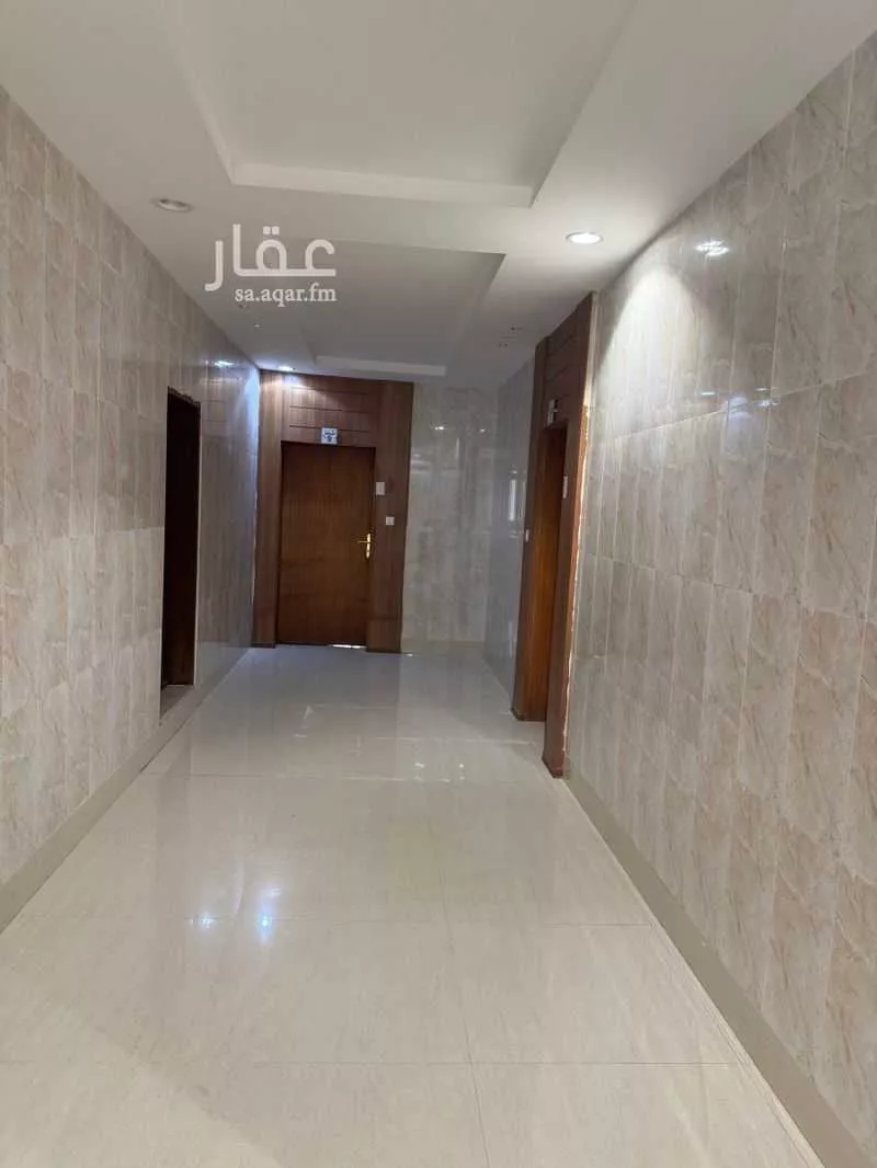 عمارة 625 م² في العقيق 11