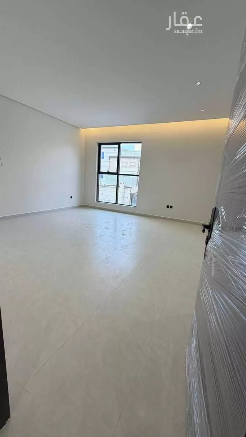 فيلا 4 غرف في ظهرة لبن 12