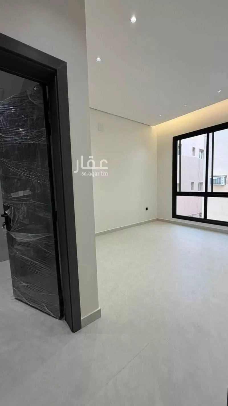 فيلا 4 غرف في ظهرة لبن 6