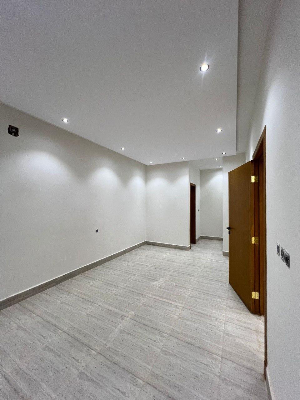 5 bedroom villa in Tuwaiq 5