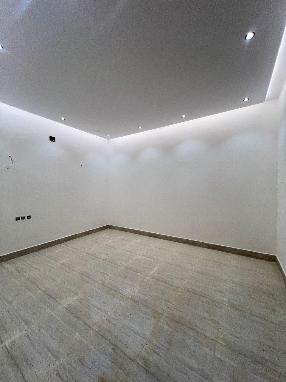 5 bedroom villa in Tuwaiq 9